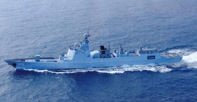 1.3万吨“奶妈”铭牌曝光,实锤中国核潜艇进“疯狂产单”模式!