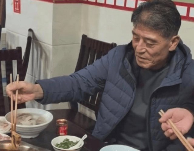 足球直播-NBA直播_英超_世界杯体育【超清在线观看】实线多年中国足球没进步！