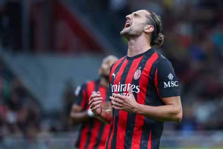 米兰体育- 米兰体育官方网站 世界杯官方指定投注平台意甲：3比1战胜科莫赛后媒体评分拉比奥全场最佳迈尼昂表现神勇