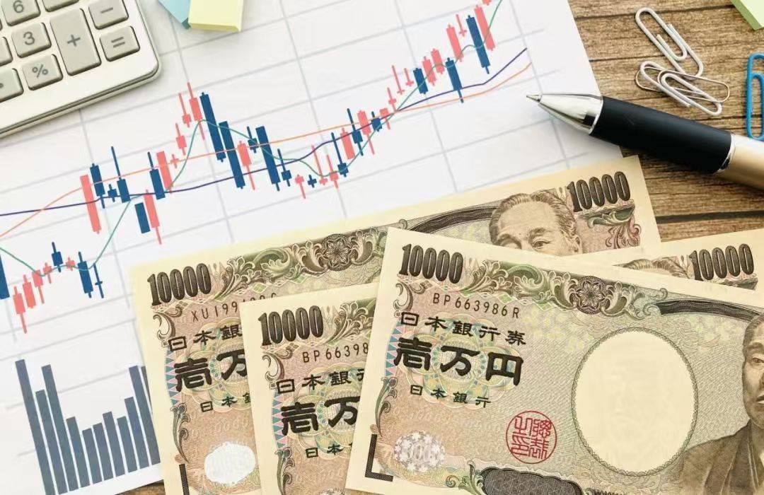 收拾高市早苗，用不着中方动手，日本发现不妙，访华行程按下暂停键