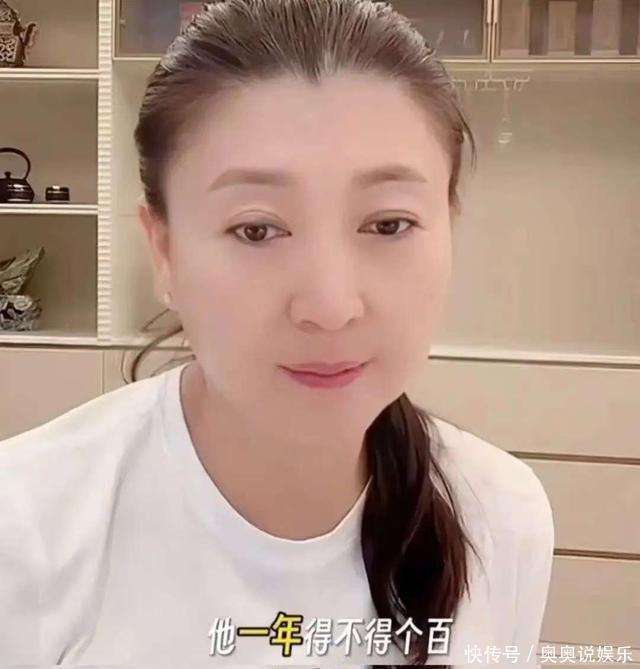 闫学晶再迎2大噩耗！何庆魁也被牵连赵本山苦心劝说句句应验了(图4)