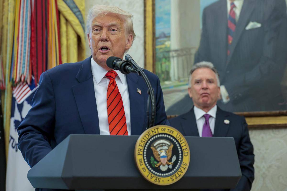 伊朗总统的“保证书”送进白宫，国难当头了，改革派居然还对特朗普心存幻想！