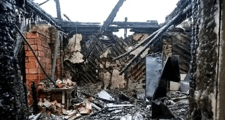 375架无人机夜袭基辅！9枚超音速导弹被拦截：谈判桌上的炮火从未停歇