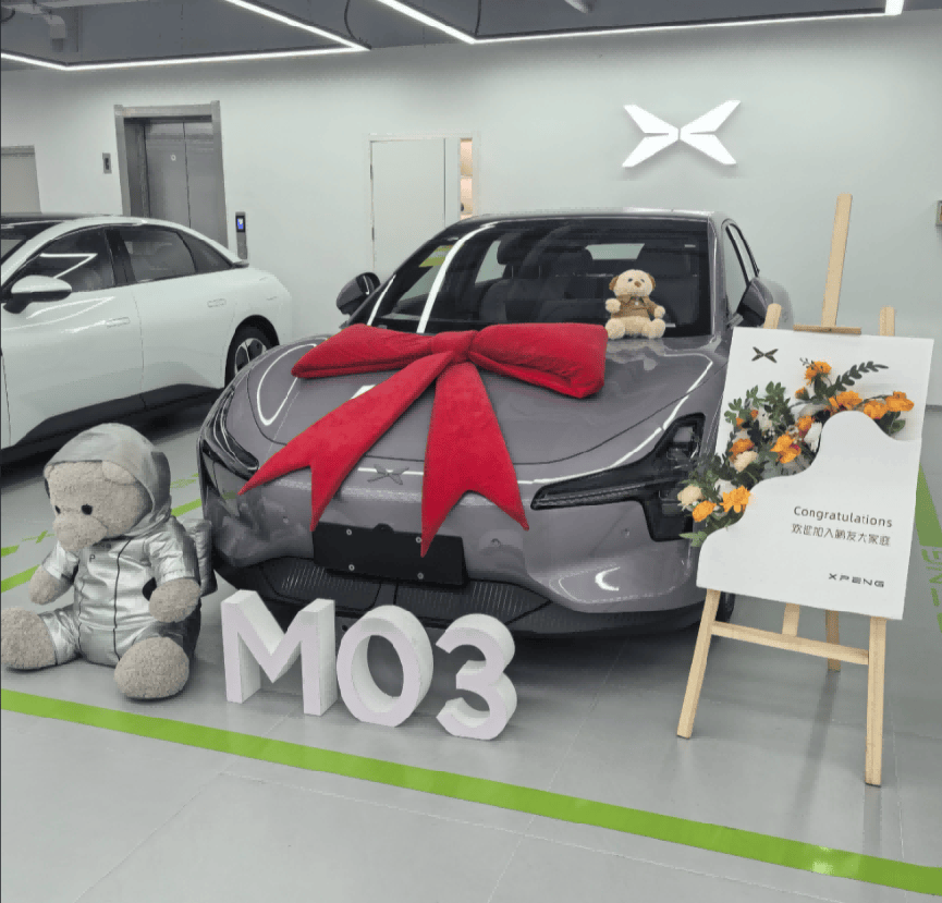 小鹏汽车25年销量的中流砥柱MONA M03做对了什么？