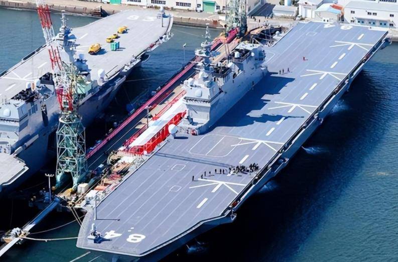 一声不吭造7艘准航母，美国幡然醒悟，真正对手早已不是俄罗斯