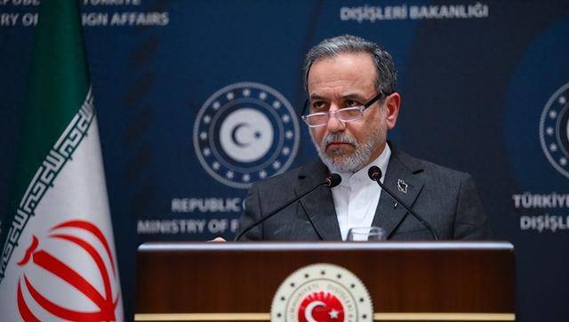 美国还没动手，伊朗内部先乱了，主战派要拿鲁哈尼开刀