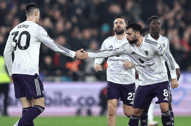 英格兰足球超级联赛1-1！英超争四2强不胜：曼联9轮不败+领先利物浦6分坐四望三