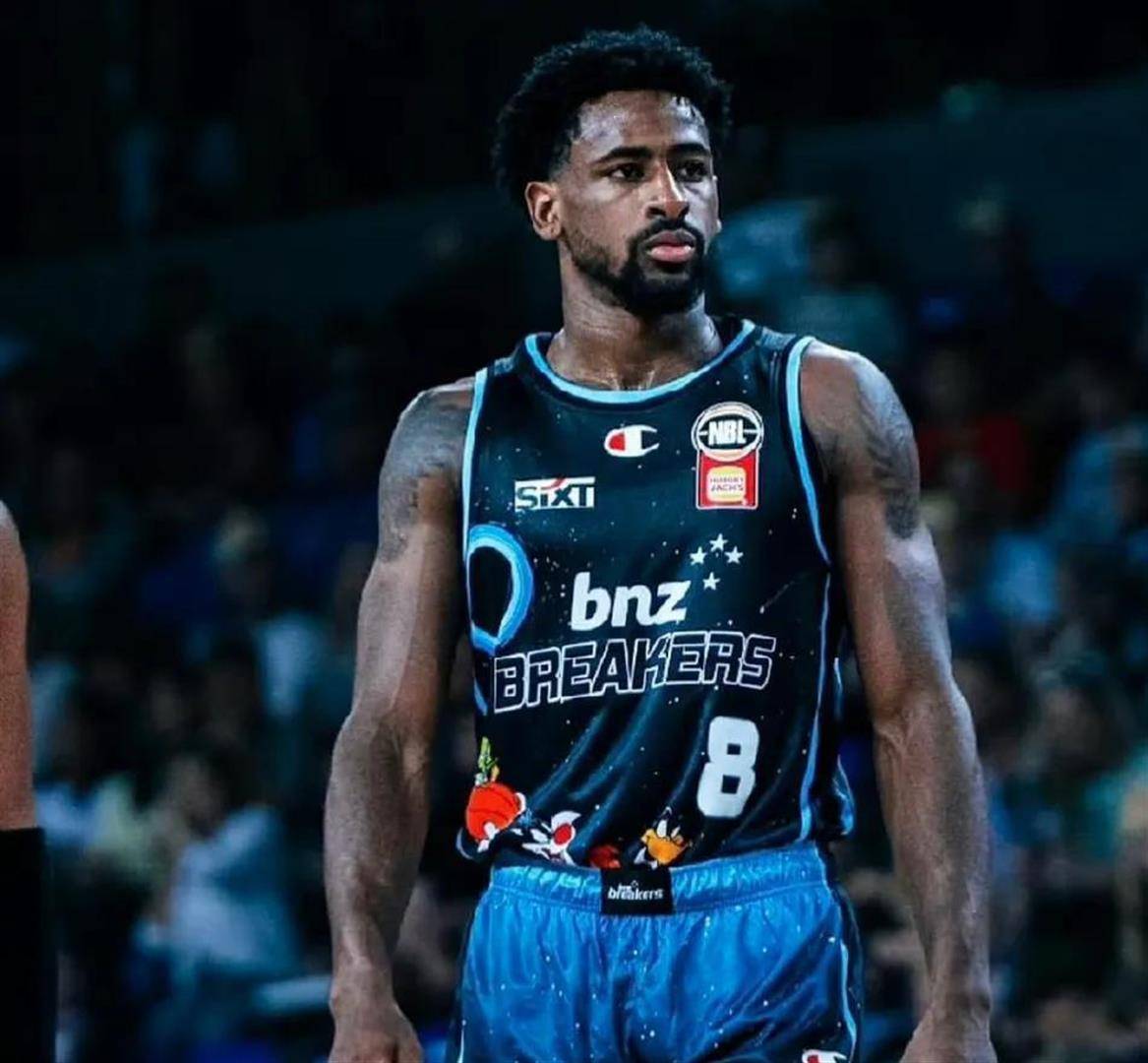 NBA职业联赛中文官网__实时赛程比分+球队资讯辽宁终放大招！男篮大手笔官宣正式签下超级外援NBA发展联盟场均狂砍20