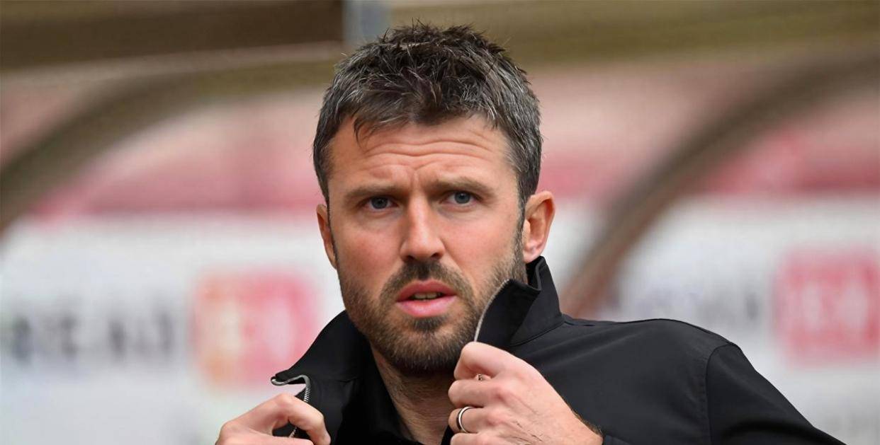 这就有点意思了卡里克带队三连胜连斩瓜迪叫扬叔 - 全网最会整活的苏超球迷  足球圈热梗收割机奥拉阿尔特塔曼联却依旧不急着转正背后原因耐人寻味