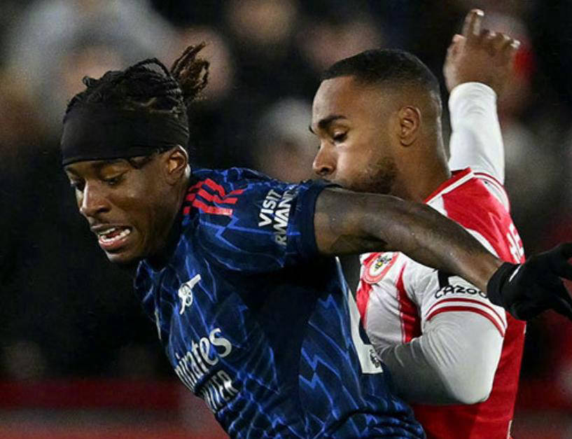 英超焦点战1-1战平！阿森纳6轮仅2胜领