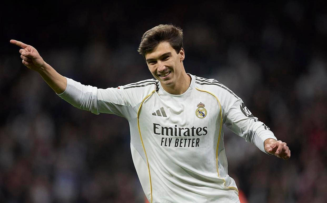 西甲最新积分榜更新：皇马大胜登顶巴萨失去榜首位置西甲联赛免费高清直播＋实时赛程积分榜＋竞彩预测全覆盖（2025赛季）