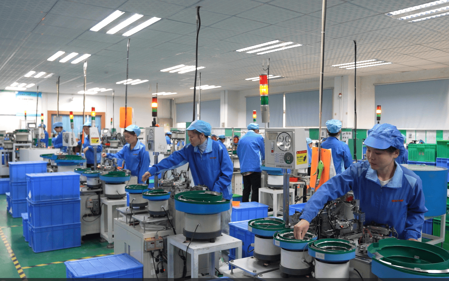 2026线束加工插座开关新能源线束定制厂家推荐华琴电子精密可靠连接未来(图1)