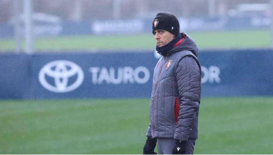 西甲联赛免费高清直播＋实时赛程积分榜＋竞彩预测全覆盖（2025赛季）奥萨苏纳主帅：我喜欢与强队交手密集赛程对皇马影响不大