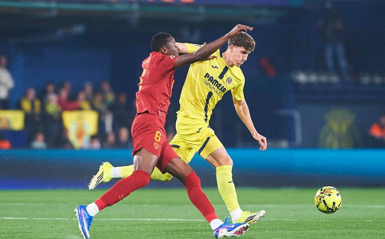 西班牙足球甲级联赛西甲第25轮惊现激烈保级大战瓦伦西亚1-2负于比利亚雷亚尔