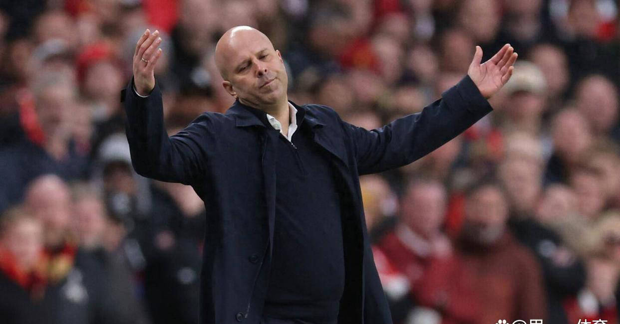 2026年英超积分榜新年盘点：阿英超联赛免费高清直播+实时赛程+积分预测（2025赛季全覆盖）森纳曼城依旧领跑曼联表现亮眼