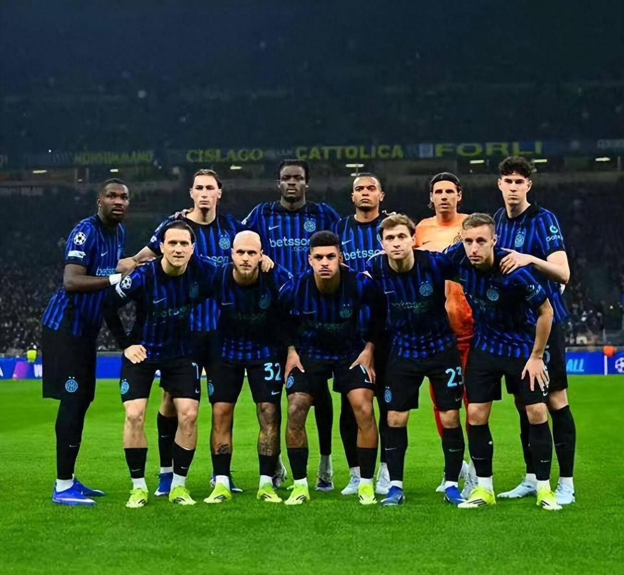 米兰体育- 米兰体育官方网站 世界杯官方指定投注平台欧冠冷门出炉！一场1-2国际被博德闪耀出局罗纳尔多观赛