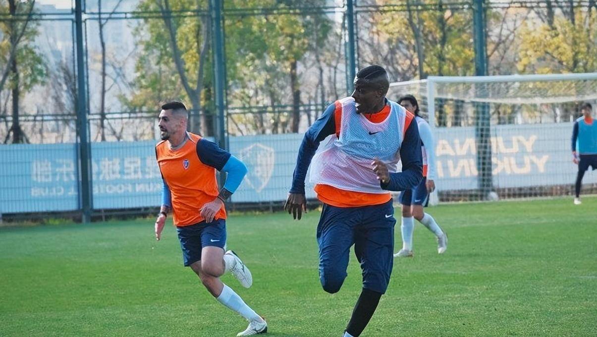 史无前例！中超9队负分开世界杯-足球赛事比分体育网局玉昆轰11球成都蓉城躺赢成最大热门