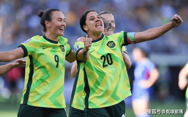 U23亚洲杯_U23亚洲杯直播_赛事直播LIVE4-0！女足最大惨案诞生：8强已定2席两队给中国队出难题