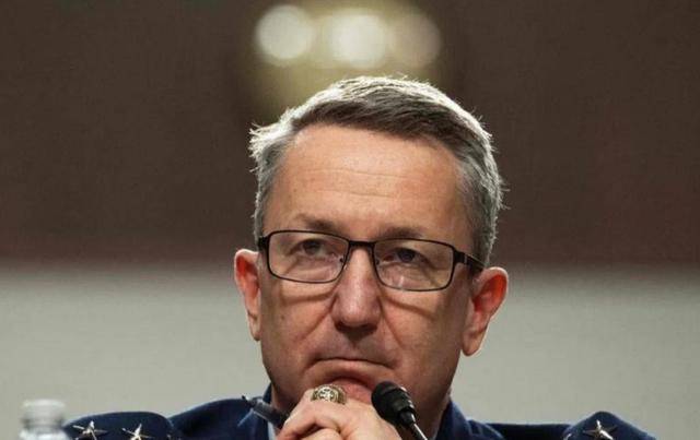 伊朗准备认输了？一个信号很明显，特朗普却坦言，谁输谁赢真不好说