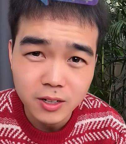 bw必威西汉姆联官网-尚筱菊拜年讨红包反收哑铃德云社师徒互坑笑翻全网