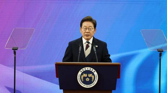 美国刚从韩国撤走“萨德”，高市早苗就明抢独岛，李在明政府迅速反击！