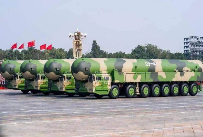 洲际导弹最大速度对比：俄27马赫，美26马赫，东风41速度有多快？