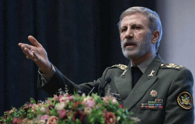 一觉醒来，伊朗发布撤离令！将打击美国中东资产，比打军事基地有效？