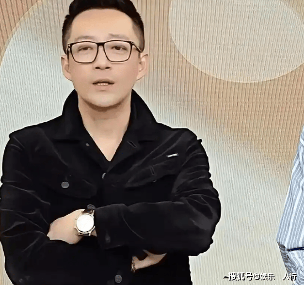 汪小菲透露小儿子大名还没确定,把难题直接抛给婆婆张兰,可能会随母姓,豪门姓氏大战一触即发!