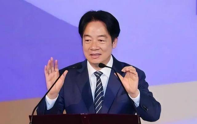 郑丽文抵达南京,赖清德发声,台军连夜开火,解放军的警告很直白