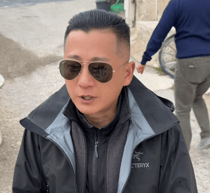 600 万粉网红塌房！靠 “爱国人设” 收割国人转头花 600 万移民法国还想赴美生子