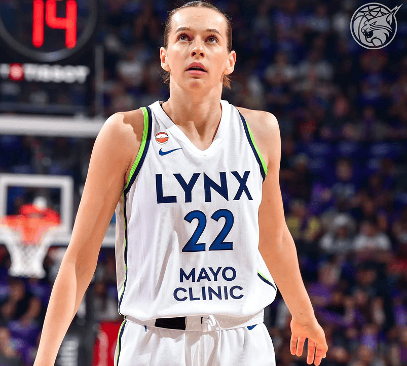 FIBA重磅消息！女篮世界杯赛程公布首战美国宫鲁鸣迎巨大利好小组出线无忧！