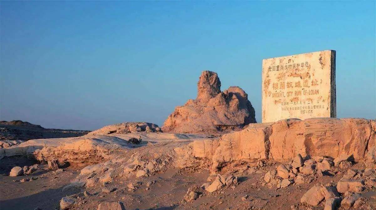 
        楼兰古国为何一夜之间全城荒废？