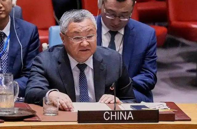 学校被炸后，19国派人赴俄！普京3大动作复仇，中方只说了2句话
