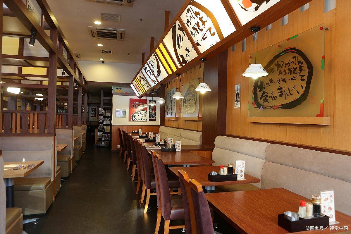 6月12日：2188元一碗天价面！杭州店主含泪晒成本：8只虾就1600元
