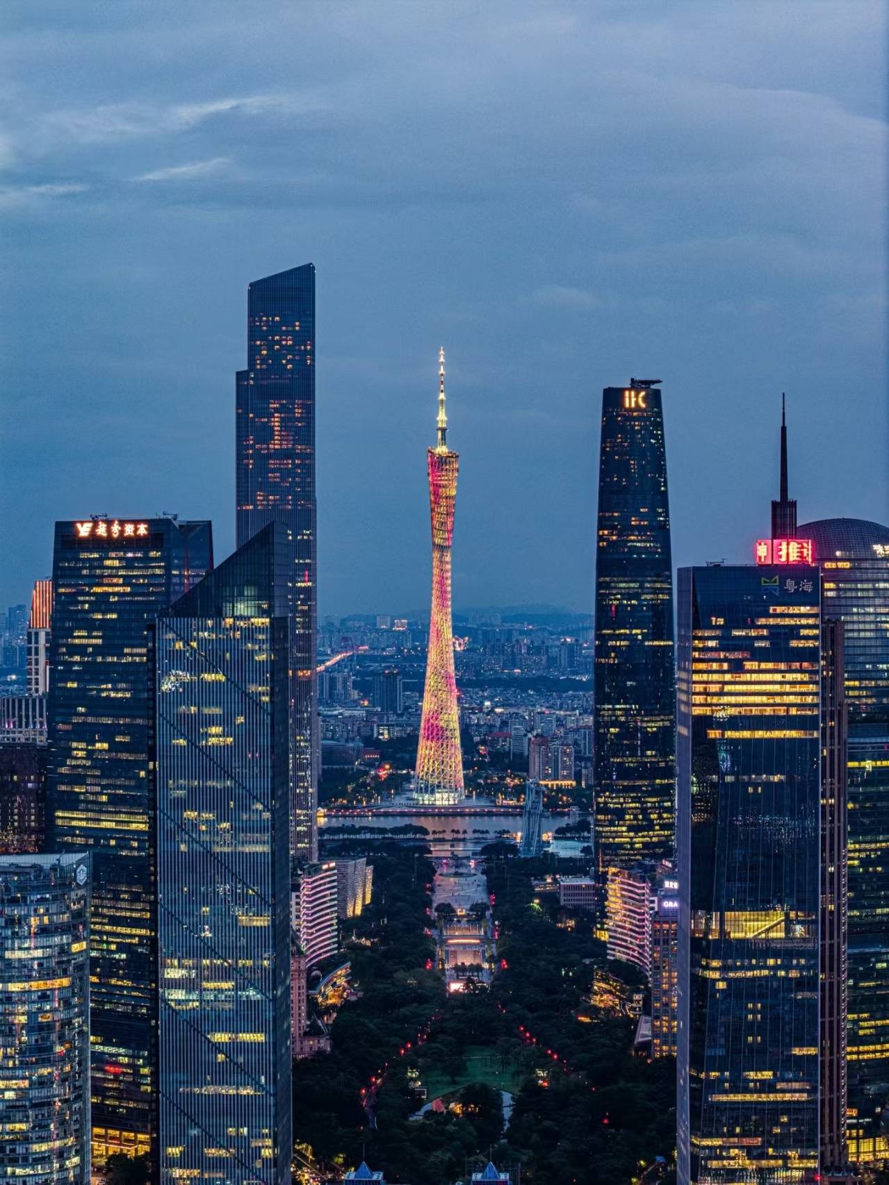 这都可以（广州必去景点逛遍才算完整）广州30个必去景点，广州暑假旅游攻略｜解锁羊城烟火与岭南风情，广州旅游攻略，