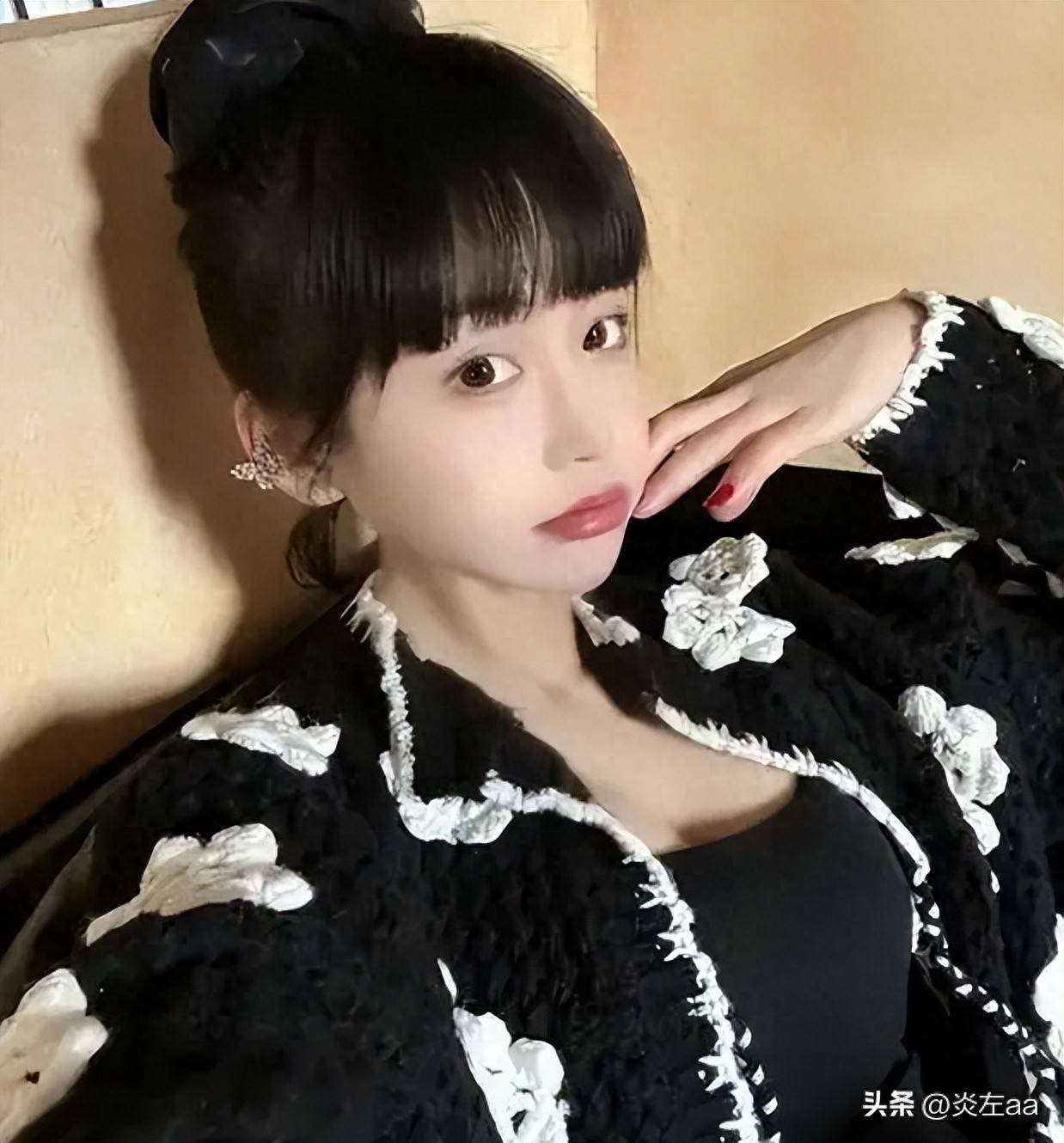 鹿晗被爆偷吃司晓迪凌晨再甩私密照关晓彤被拖下水！