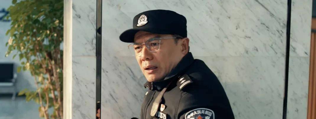 
        藏锋出圈原因：段奕宏的表演，阿如那的对比，李纯的魅力