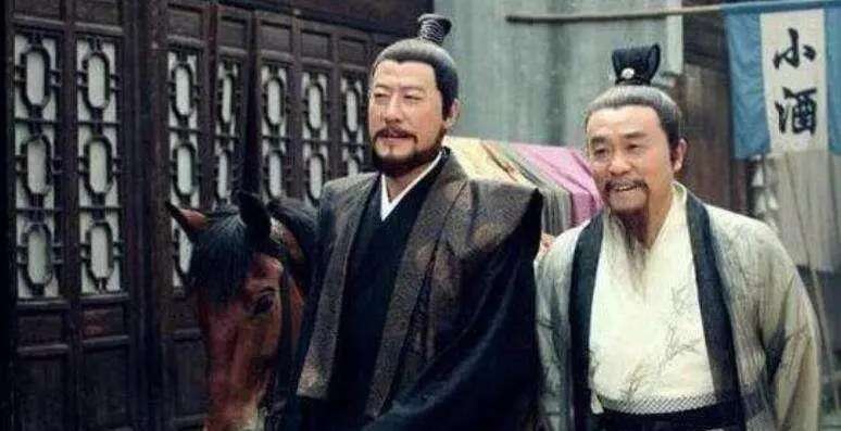 
        刘伯温在诸葛庙见打油诗辞官，仍未躲过祸端