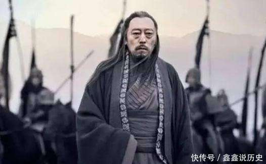 
        司马懿与诸葛亮作对一生，诸葛亮死后，为何司马懿反而不敢伐蜀