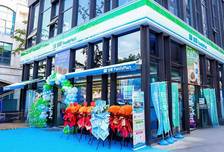 全家第六代门店亮相上海，以“自在”为关键词重新定义便利店