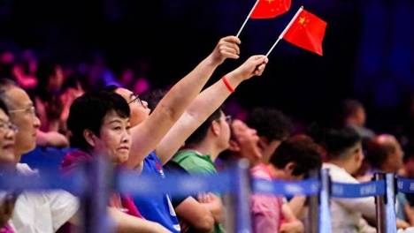 0比3被捷克横扫！中国女排这一夜输得憋屈，练兵真的不是遮羞布