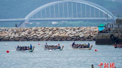 端午将至 逾80支队伍角逐香港东区龙舟竞渡大赛