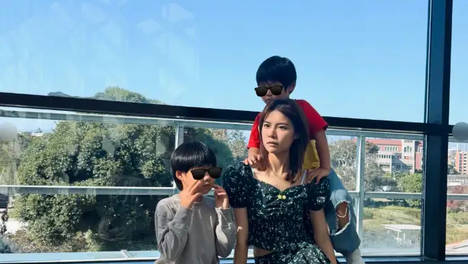 苏醒老婆廖语辰晒带娃生活照 母子三人同框合影温馨有爱