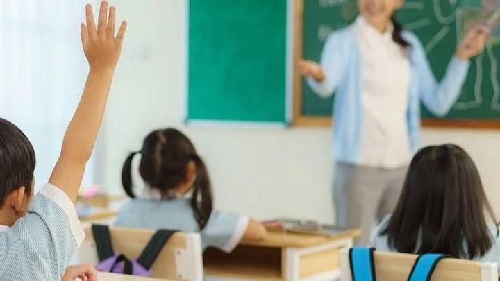 小学数学试卷难出天际,老师应该担责吗?