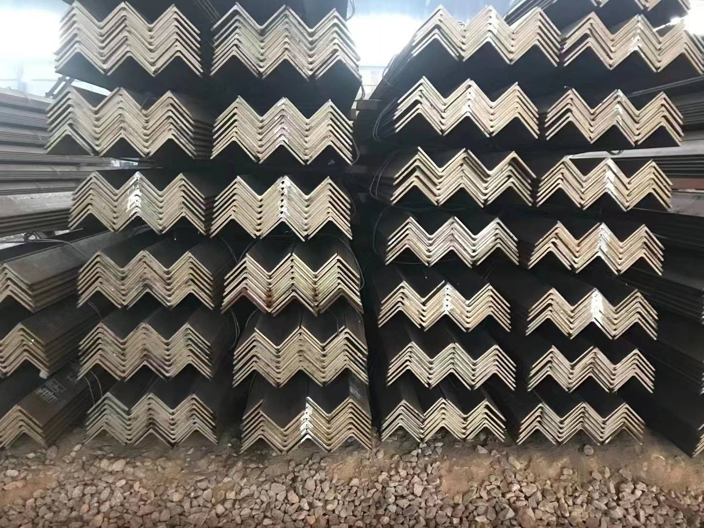 Q235C角钢、Q235C角钢应用型号