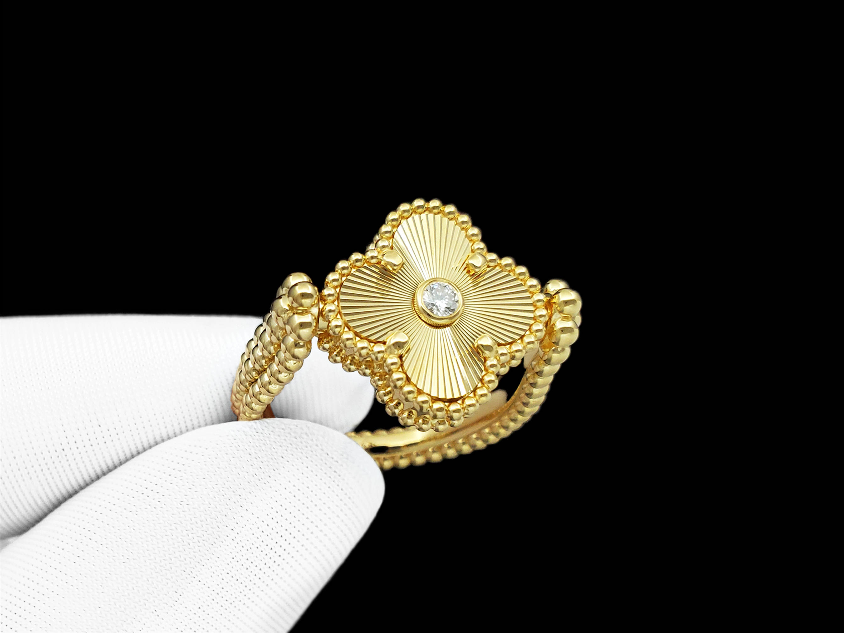 ����ű���ת��ָح��ɫ��������ε񻨵��������