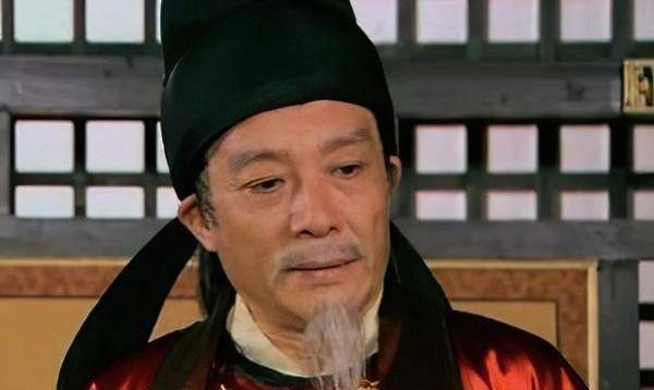 原创            狄仁杰劝武则天戒色，武则天张开嘴让他看，狄仁杰顿时哑口无言