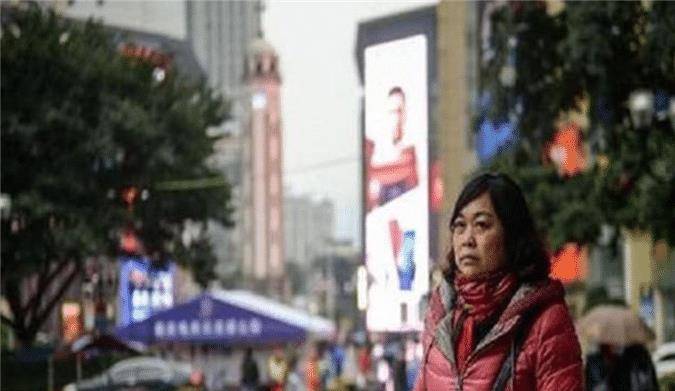 朱晓娟：儿子被保姆拐走，花3年找到，养了23年后亲生儿子找上门