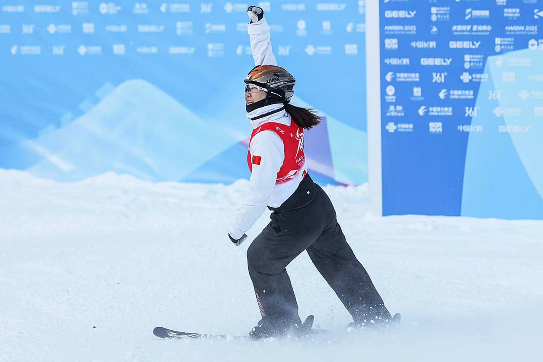 亚冬会第3日：中国15金领跑&amp;短道2金收官 滑雪登山包揽前四