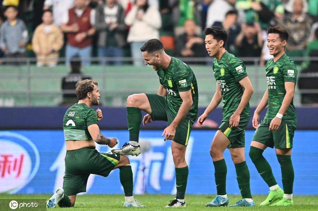 中超-塞鸟古加传射 国安3-1新鹏城11场不败+5连胜